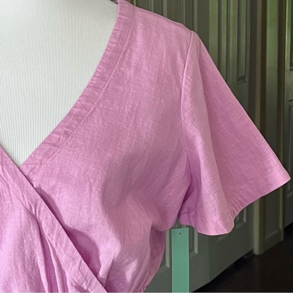 Abound Pink Wrap Crop Top Blouse Small NWT - Picture 5 of 11